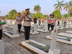 Sambut Hari Bhayangkara Ke-79, Polresta Bandar Lampung Ziarah dan Tabur Bunga di Makam Pahlawan