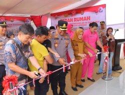 Hari Bhayangkara Ke-79, Kapolresta Bandar Lampung Resmikan Rumah Hasil Bedah Rumah Pasutri Meninggal Korban Longsor