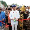 Terbang dari Jakarta Demi Budaya! Bupati Egi Hadiri Pawai Budaya di Fajar Baru