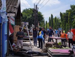 Walikota Bandarlampung Bongkar Sejumlah Saluran Drainase