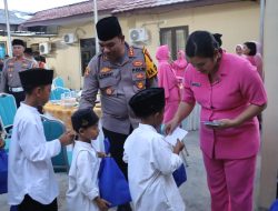 Safari Ramahan, Polisi di Bandar Lampung Buka Bersama Anak Yatim Hingga Berikan Santunan