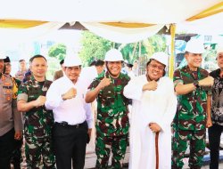 Danrem 043/Gatam Hadiri Peletakan Batu Pertama Pembangunan Sekolah Ponpes Riyadhus Sholihin Nur Rahman oleh Irjen TNI