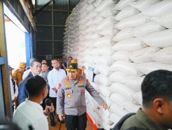 Kapolri-Mentan Tinjau Gudang Bulog Tanete, Cek Kesiapan Tampung dan Jaga Kualitas Pangan