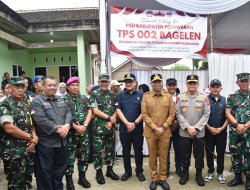Pastikan PSU Berjalan Lancar, Danrem 043/Gatam Bersama Gubernur Lampung Tinjau Sejumlah TPS di Kabupaten Pesawaran