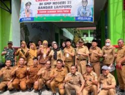 Wali Kota Bandar Lampung Eva Dwiana Kunjungi Kegiatan MPLS di SMP Negeri 22 Bandar Lampung