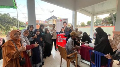 Dekatkan Diri ke Rakyat, Yusnadi Gelar Cek Kesehatan Gratis Saat Reses di Lampung Timur