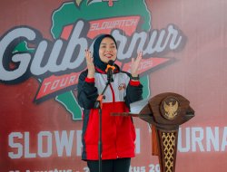 Ibu Purnama Wulan Sari Mirza Buka Turnamen Nasional Softbal Persahabatan Piala Gubernur “Slowpitch Tournament Softball 2025” di Lapangan Emas PKOR Way Halim, Bandarlampung