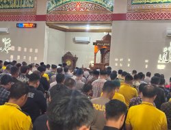 Kapolda Lampung Sampaikan Bela Sungkawa, Personel Polda dan Masyarakat Gelar Sholat Gaib