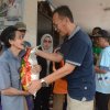 Pemerintah Kota Bandar Lampung Bagikan Beras untuk Korban Banjir