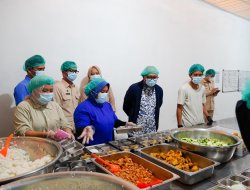 Gubernur Lampung Ajak Bupati Walikota Terus Intensifkan Dapur MBG untuk Patuhi Prosedur Standar Operasional