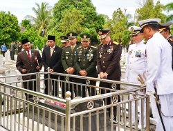 Kasdam XXI/RI Pimpin Ziarah Rombongan Peringati HUT Ke-80 TNI Tahun 2025