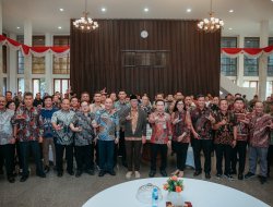 Gubernur Mirza Dorong Kolaborasi Pemerintah dan Dunia Usaha Lewat Coffee Morning di Mahan Agung