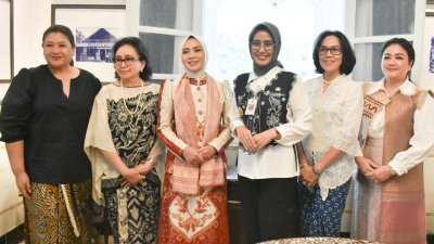 Dekranasda Lampung Gandeng Batik Keris, Angkat Motif Siger dan Kapal Lampung ke Kancah Nasional