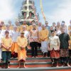 Gubernur Mirza Tegaskan Komitmen Kebersamaan Umat Hindu dalam Pembangunan Lampung pada Pujawali ke-80 di Pura Kerthi Bhuana