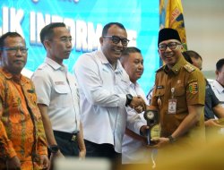 Pelindo Regional 2 Panjang Raih  Anugerah Keterbukaan Informasi Publik Kualifikasi Informatif