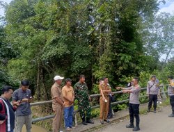 Forkopimcam Blambangan Umpu Pantau Sungai Tangkas Jaya, Antisipasi Risiko Banjir di Musim Hujan