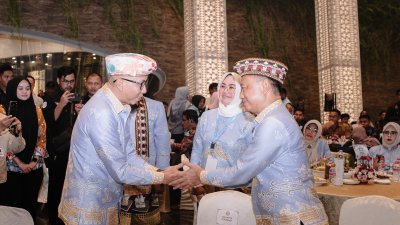 Lebih dari 50 Wali Kota Hadir, Gubernur Mirza Tekankan Kolaborasi Kota di Gala Dinner Apeksi