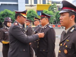 Pengabdian Puluhan Tahun, 57 Personel Polresta Bandar Lampung Terima Satya Lencana