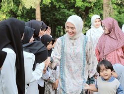 Wagub Jihan Nurlela Safari Ramadan dan Buka Puasa Bersama Anak-Anak Panti Asuhan di Agropark PKK Lampung Selatan