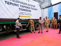 Pelepasan Ekspor Perdana 3.330 Ton Tepung Tapioka ke Tiongkok dari Pelabuhan Panjang