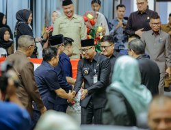 Gubernur Lampung Rahmat Mirzani Djausal Apresiasi Pansus DPRD atas Pendalaman Substansi LKPJ Tahun Anggaran 2025 dalam Rapat Paripurna DPRD Lampung