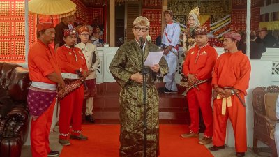 Gubernur Lampung Rahmat Mirzani Djausal Tegaskan Komitmen Lestarikan Budaya, Siapkan Kebangkitan Desa Adat dan Wisata dengan khas kebudayaan Lampung