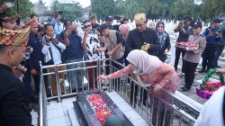 Eva Dwiana Tabur Bunga Dalam Rangka HUT Kota Bandar Lampung Ke -344 Tahun 2026
