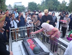 Eva Dwiana Tabur Bunga Dalam Rangka HUT Kota Bandar Lampung Ke -344 Tahun 2026