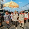 Gubernur Rahmat Mirzani Djausal Tinjau Desa Wisata Budaya Marga Teluk, Dorong Pelestarian Budaya dan Penguatan Karakter Generasi Muda