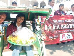 Becak, Tumpeng, dan Doa Ulang Tahun ke-65 Presiden ke-7 RI