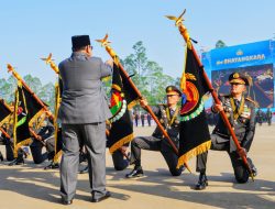 Kapolda Lampung Irjen Pol Helfi Assegaf Terima Penghargaan Nugraha Sakanti pada HUT Bhayangkara ke-80