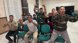 Nobar Bareng TNI-Warga, Korem 043/Gatam Buktikan Sepak Bola Pemersatu Bangsa