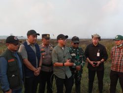 Gubernur Mirza Pastikan Penanganan Kebakaran di Braja Harjosari Terkendali, Tim Gabungan Cegah Api Masuk TN Way Kambas