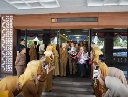Lepas Purnabakti dr. Edwin Rusli, Wagub Jihan Dorong Jajaran Dinkes Teladani Integritas dan Profesionalisme