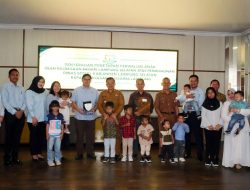 Delapan Anak Yayasan Bussaina Kini Miliki Kepastian Hukum, Kejari Lamsel Serahkan Penetapan Perwalian