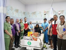 Persit KCK Koorcab Rem 043 Beri Dukungan kepada 13 Anak Penderita Thalasemia