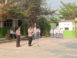 Cegah Judi Online dan Penipuan, Kapolsek Edukasi Pelajar MA Maftahul Anwar Gunung Labuhan