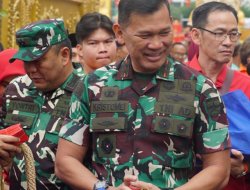 Pangdam XXI/RI hadiri kegiatan bansos kepada masyarakat sekitar dalam rangka tahun baru imlek 2026