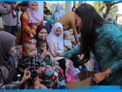 Ketua TP PKK Lampung Selatan Zita Anjani Beri Perhatian Khusus Anak Berisiko Stunting di Sidomulyo